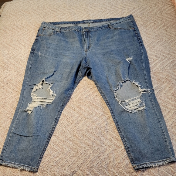 Wild Fable Size 26 Mom Jeans - Picture 1 of 5